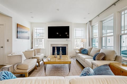 Oyster House Village --- 21503 Helm St House in Rehoboth Beach