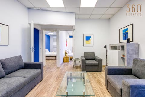 Stunning 2BR Apt with Panoramic Sliema Views by 360 Estates Apartment in Sliema