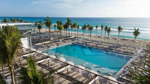 Natural landscape, Sea view, Swimming pool