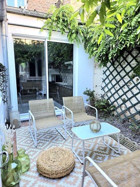 Patio, Balcony/Terrace