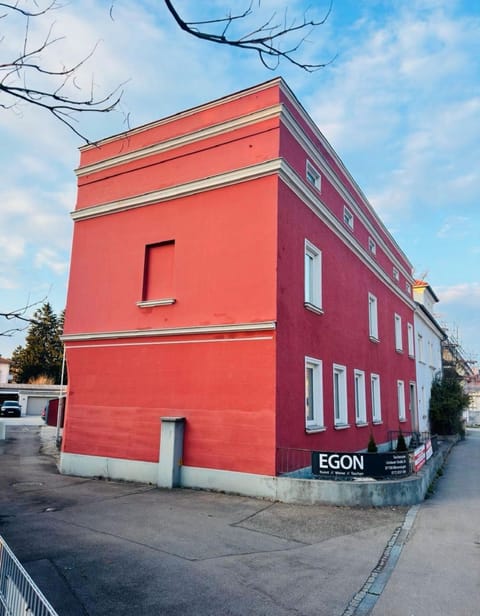 Property building, Day, Street view