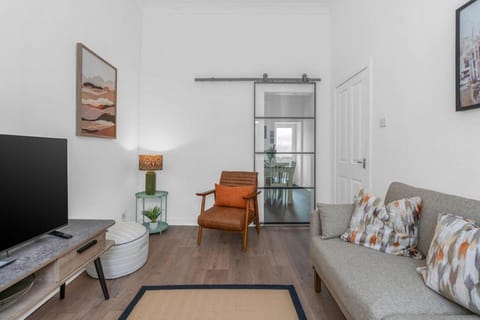 Appin House -Cosy 2 bed house in Dunfermline Apartment in Dunfermline