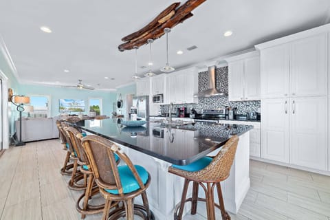 Southern Charm Fort Morgan House in Alabama