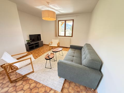 T4 le pont long Apartment in Barcelonnette