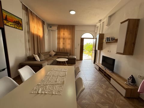 Kappa guesthouse Bed and Breakfast in Ksamil