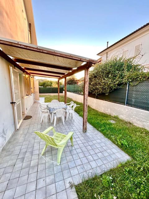 Appartamenti Mac, trilocali vicino al mare con posto auto Apartment in Marcelli