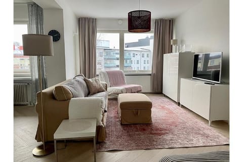 TV and multimedia, Seating area