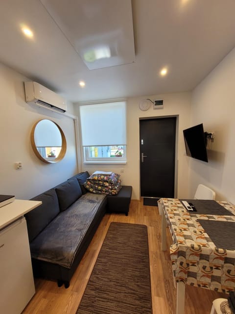 PokojeKolejowa7 Apartment in West Pomeranian Voivodeship, Poland