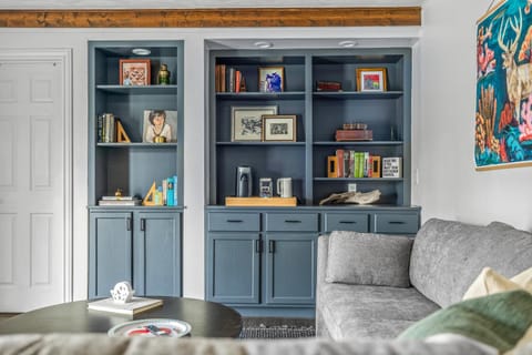 Golden Crest Getaway House in Lincoln Township