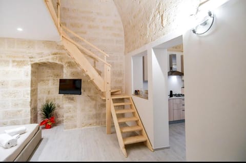 Urban Flat Dante Apartment in Bari