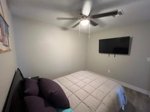 Haven in Port Charlotte House in Port Charlotte