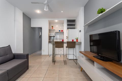 Communal lounge/ TV room, TV and multimedia, Living room, Seating area