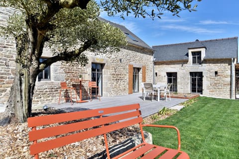 Property building, Patio