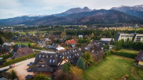 Property building, Bird's eye view