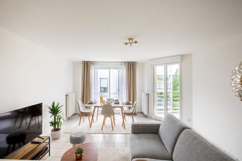 Appartement lumineux 3 frontières parking gratuit Apartment in Weil am Rhein