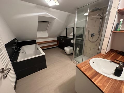 Möblierte Wohnung in Cochem zur Zwischenmiete für berufliche Aufenthalte keine Tourismus keine Ferienwohnung Apartment in Cochem-Zell