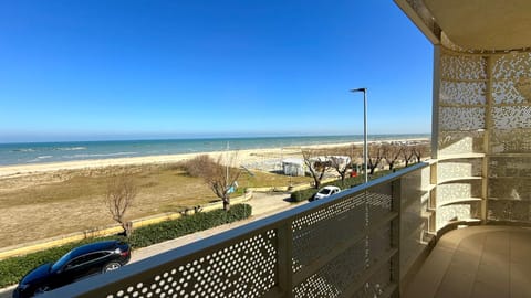 SE171 - Senigallia, nuovo trilocale fronte mare Apartment in Senigallia