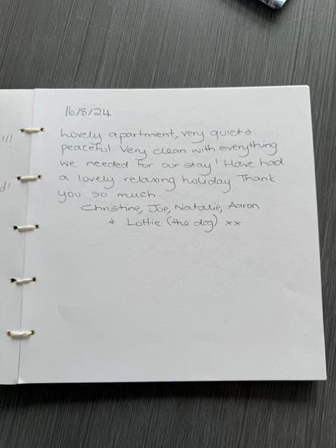 Sunvalley hideaway Apartment in Saundersfoot