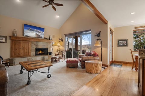 Midway 4 Bedroom 4,5 Bathroom golf course Luxury Turnberry 23 home House in Midway