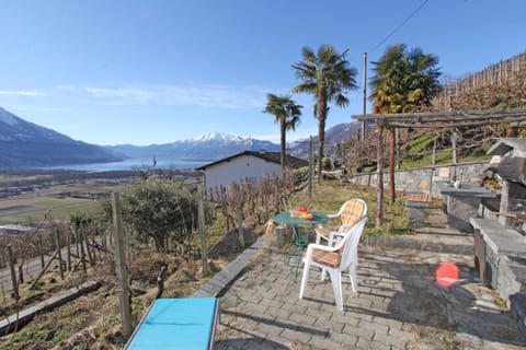 Casa Ai Vigneti by HolAp SA House in Locarno