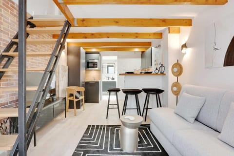 Kitchen or kitchenette, Living room, Dining area