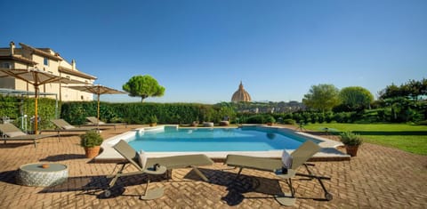 Pool view, Swimming pool