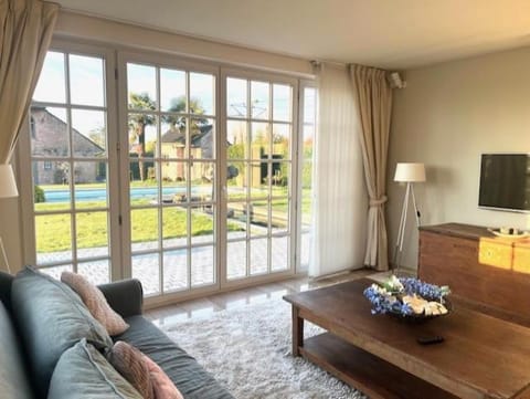 Living room, Seating area, Garden view