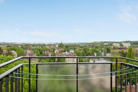 Natural landscape, Balcony/Terrace, City view