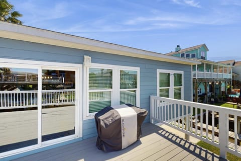 Nana's House House in San Leon