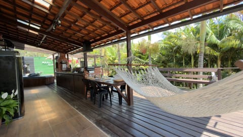 Casa com hidro privativa e área gourmet próximo ao Centro House in Nova Friburgo