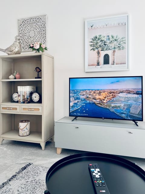 TV and multimedia, Evening entertainment