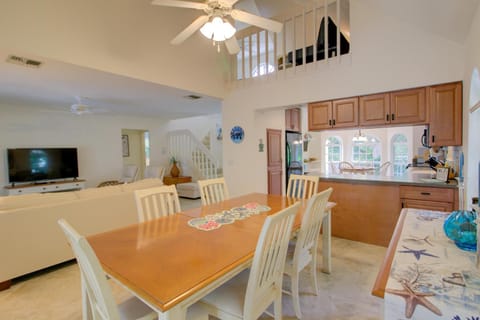 Glimmering Shells House in Sanibel Island