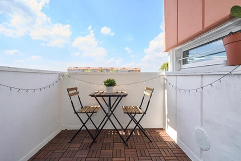 Day, Balcony/Terrace