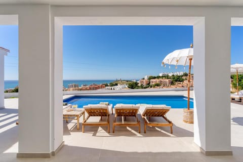 Sea view, Swimming pool