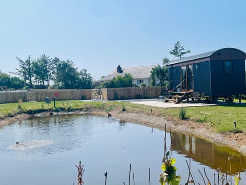 Aberdaron Shepherd Huts House in Wales