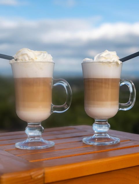 Food and drinks, Drinks