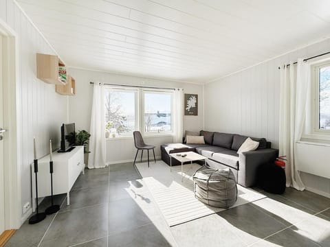 The gateway to Senja Apartment in Nordland, Norway