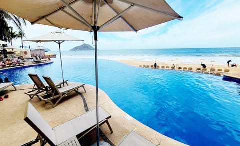 Patio, Beach, Pool view, Sea view, Swimming pool, Swimming pool