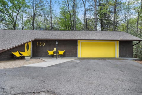 Cosby Mountain Lodge House in Cosby