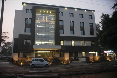Property building, Facade/entrance