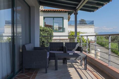 Balcony/Terrace, Seating area