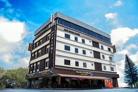 Property building, Restaurant/places to eat