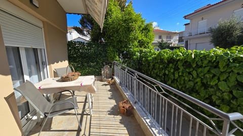 Property building, View (from property/room), Balcony/Terrace