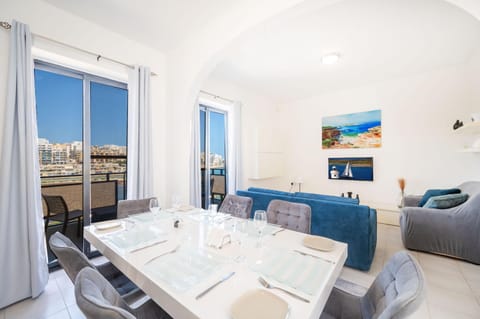 Seaview Promenade Apartment in Saint Paul's Bay