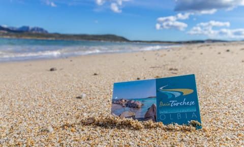 Nearby landmark, Property logo or sign, Natural landscape, Beach, Logo/Certificate/Sign, Sea view