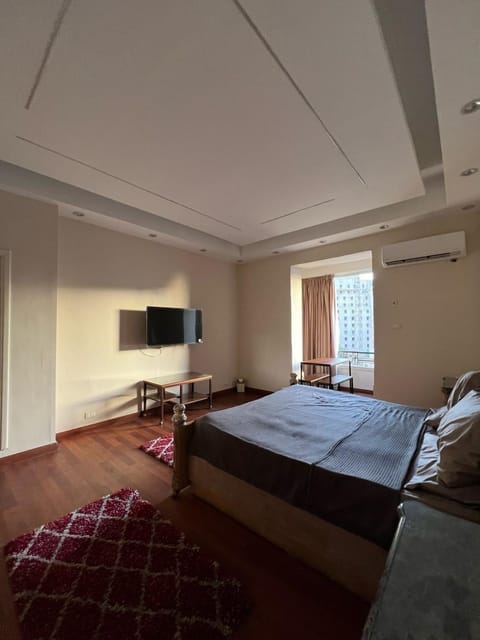 TV and multimedia, Photo of the whole room, Bedroom, air conditioner