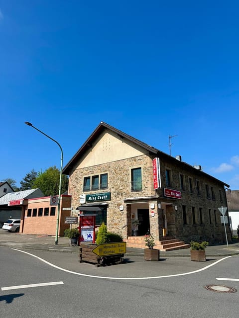 Street view, Location