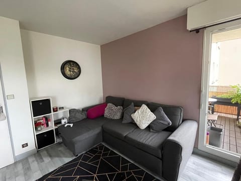 Proche Chartres et Colisée Apartment in Chartres