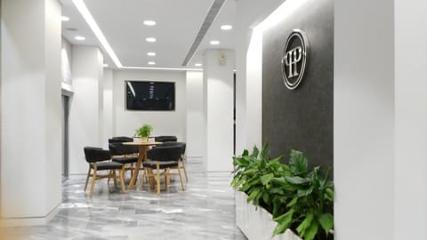 Communal lounge/ TV room, Lounge or bar