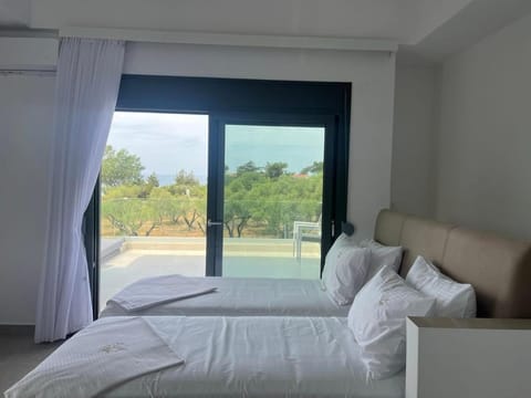 Elia Luxury Villas by Eliamare Villa in Halkidiki